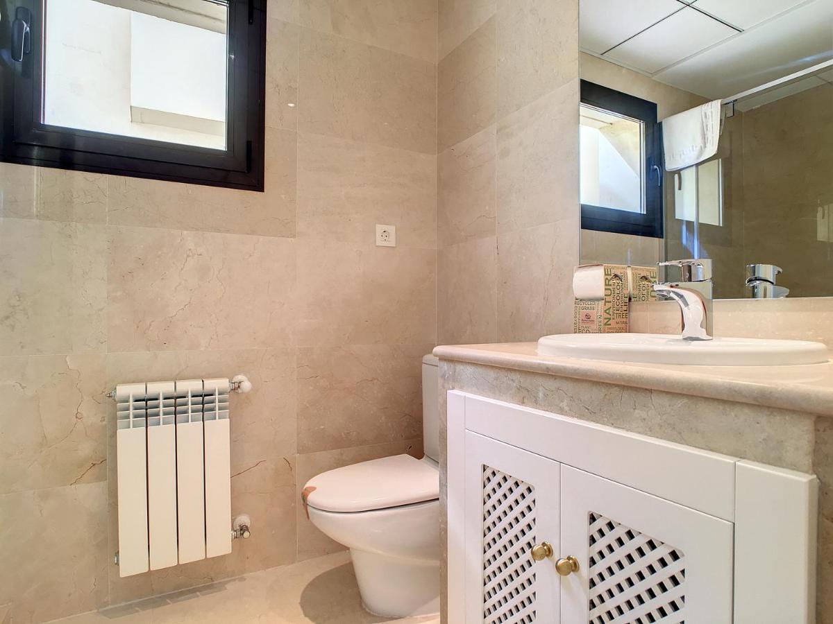 Roda Golf Singapore Apartment - 8109 ภายนอก รูปภาพ