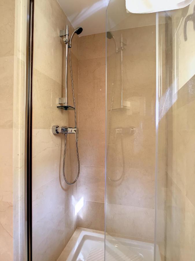 Roda Golf Singapore Apartment - 8109 ภายนอก รูปภาพ